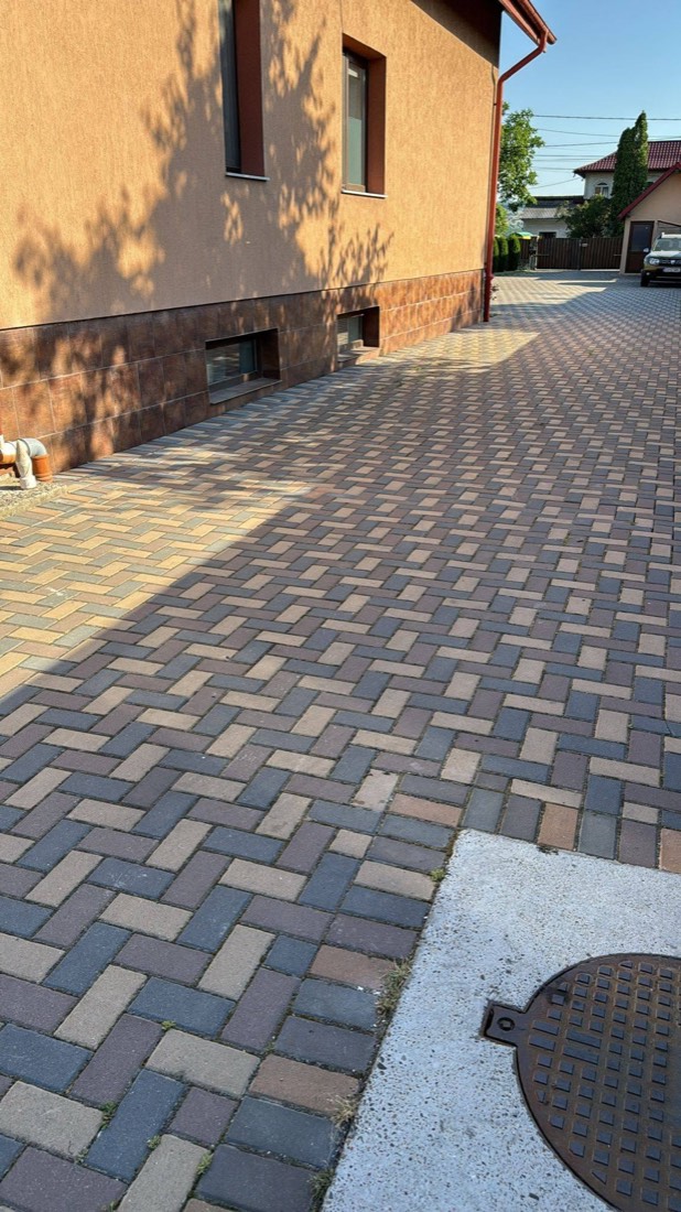 Lucrare Quick Wash Paving SRL în Neamț — 5
