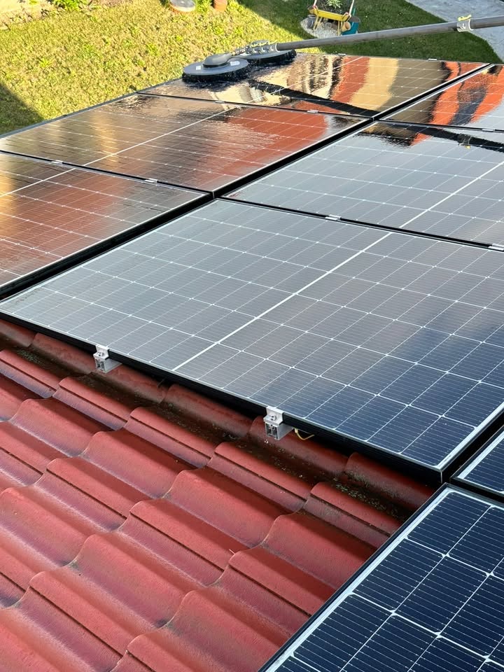 Spălare Panouri Solare